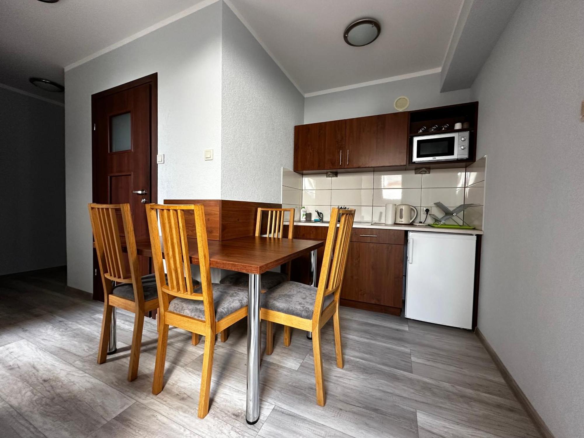 Apartment Serwis *
